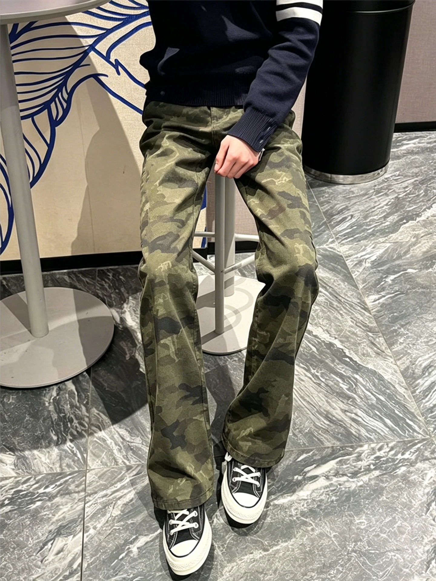 American Style Camouflage Jeans Men's Summer Retro Cleanfit Flared Slimming Mid-Waist Denim Pants for Logging Work
American Style Camouflage Jeans Men's Summer Retro Cleanfit Flared Slimming Mid-Waist Denim Pants for Logging Work