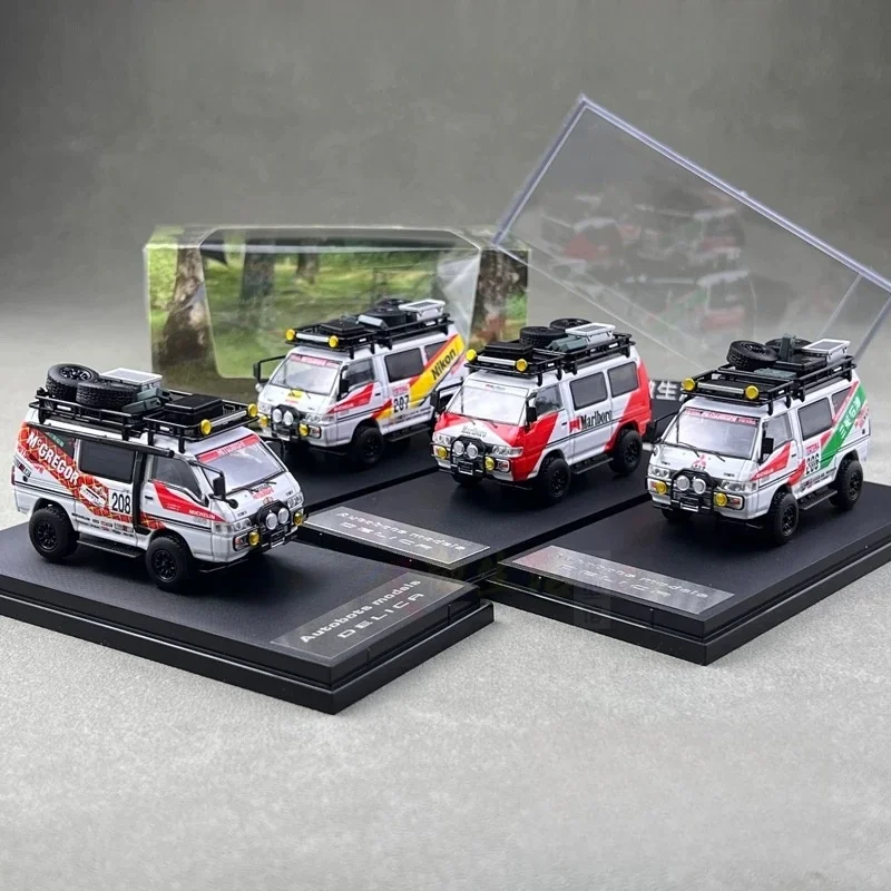 AM 1:64 Delica 3rd Generation Wagon 4x4 off-road Modified alloy Car Model
AM 1:64 Delica 3rd Generation Wagon 4x4 off-road Modified alloy Car Model