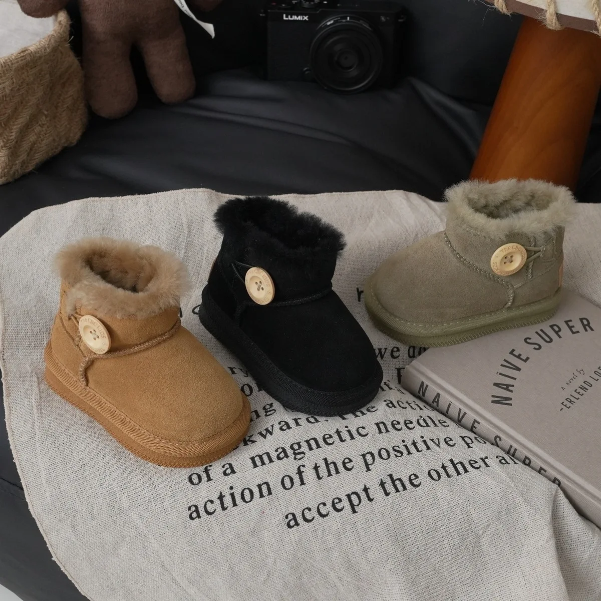 Детские зимние зимние сапоги, детские теплые ботинки из коровьей замши с толстым плюшевым берцем для мальчиков и девочек, высокие зимние сапоги для холодной погоды
Детские зимние зимние сапоги, детские теплые ботинки из коровьей замши с толстым плюшевым берцем для мальчиков и девочек, высокие зимние сапоги для холодной погоды