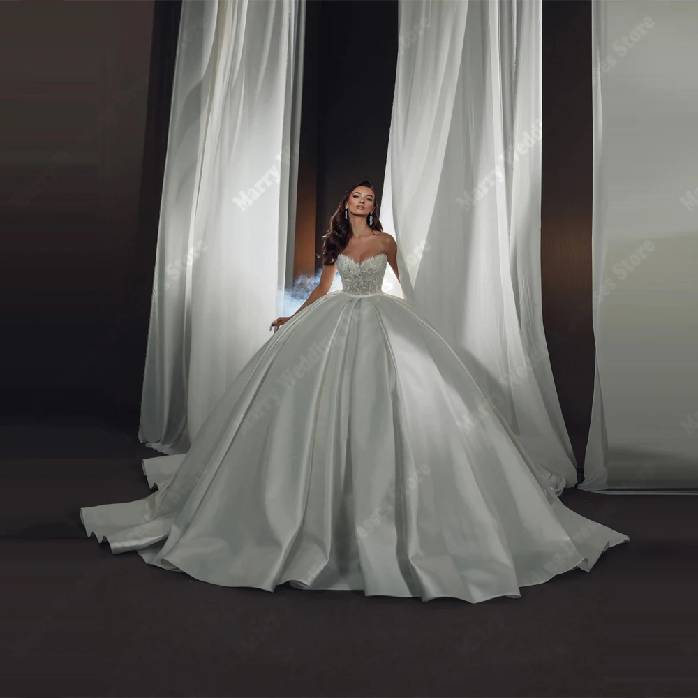 Sweetheart Collar Women Wedding Dresses Modern Sexy A-Line Bridal Gown Mopping Length Banquet Vestidos De Novias 2026 Customized
Sweetheart Collar Women Wedding Dresses Modern Sexy A-Line Bridal Gown Mopping Length Banquet Vestidos De Novias 2026 Customized