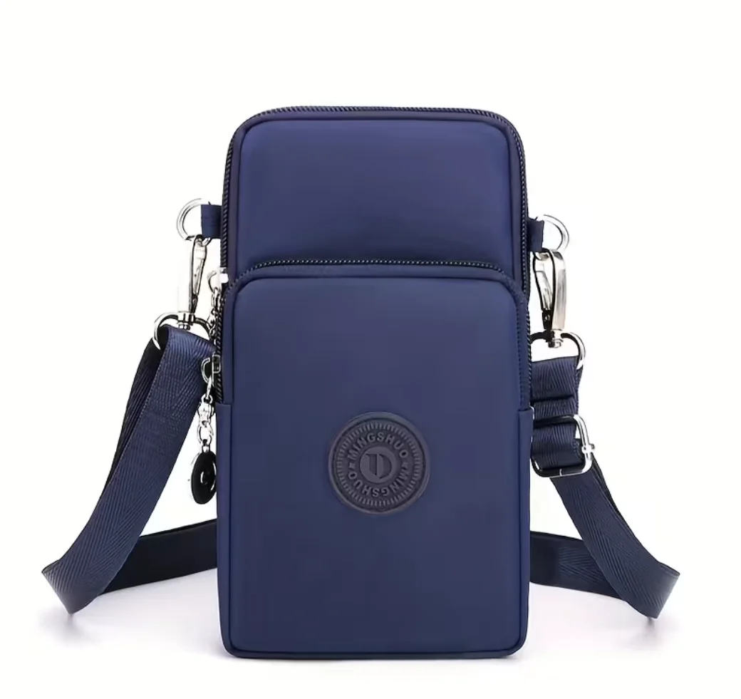 Korean style simple solid color mobile phone bag, lightweight carry on small shoulder bag, shopping and strolling, freeing hands
Korean style simple solid color mobile phone bag, lightweight carry on small shoulder bag, shopping and strolling, freeing hands