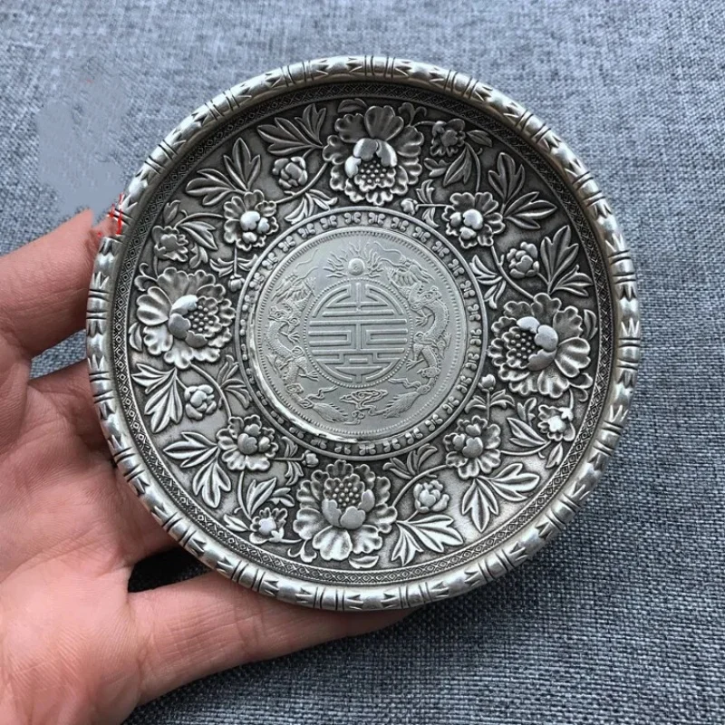 Antique Small Silver Plates Small Bowl Rich Flowers White Copper Plated
Antique Small Silver Plates Small Bowl Rich Flowers White Copper Plated