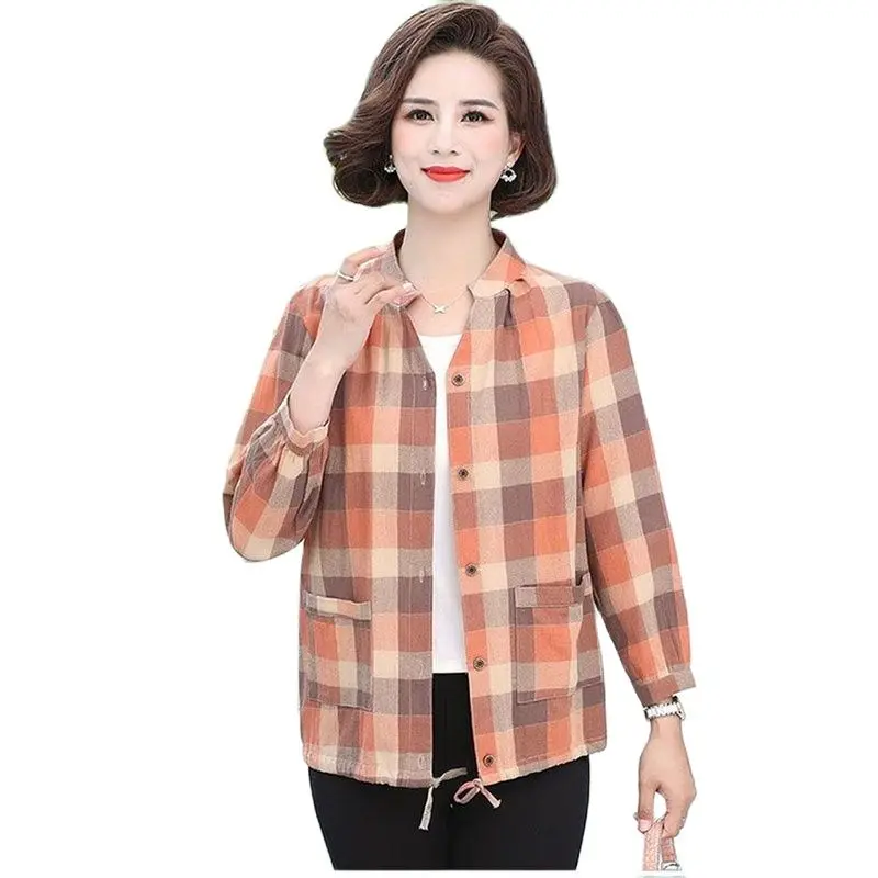 Casaco Feminino 2023 New Women Coat Windbreaker Spring Autumn Thin Jacket Plaid Shirt Tops Female Loose Retro Leisure Outerwear
Casaco Feminino 2023 New Women Coat Windbreaker Spring Autumn Thin Jacket Plaid Shirt Tops Female Loose Retro Leisure Outerwear