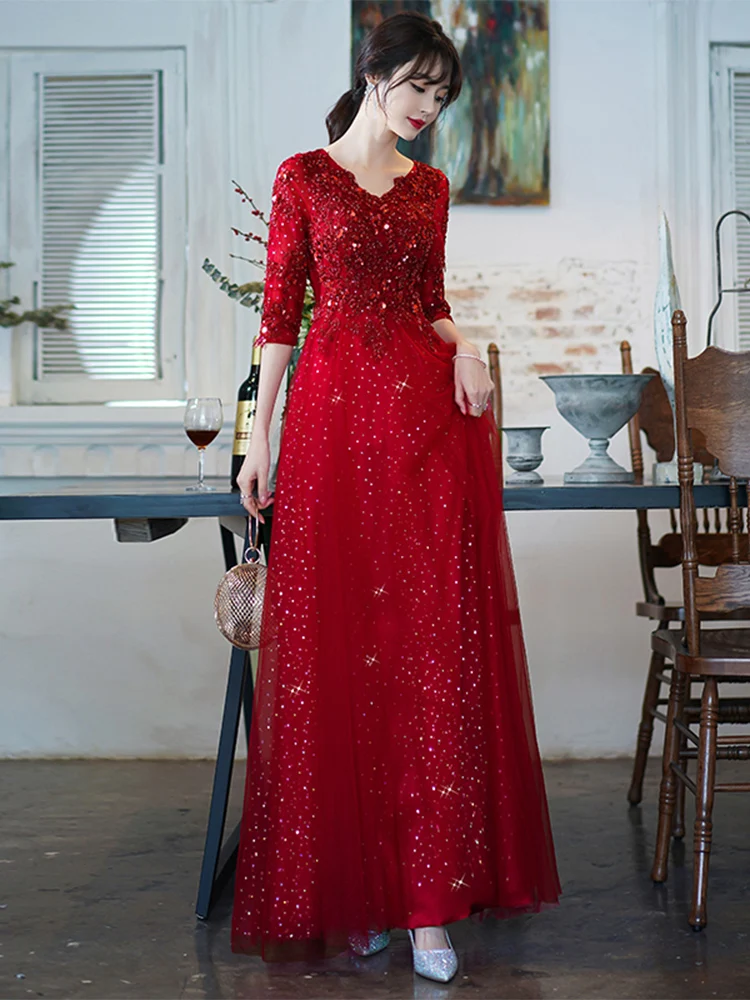 plus Size Wedding Dr Ele Long Evening Gown for Women in Red Color Bridal Par Performance Clothes mid Waist Design
plus Size Wedding Dr Ele Long Evening Gown for Women in Red Color Bridal Par Performance Clothes mid Waist Design