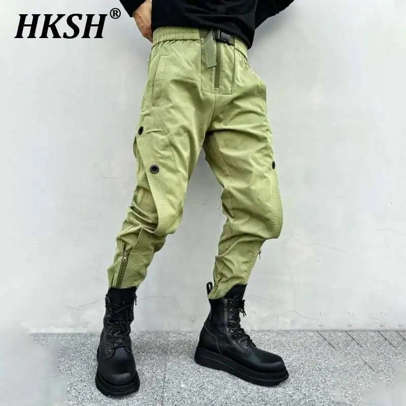 HKSH 2025 Spring New Men Tide Punk Dark Slim Overalls High Street Cargo Pants Tactical Multi Pocket Gunmetal Boots Riding HK4460
HKSH 2025 Spring New Men Tide Punk Dark Slim Overalls High Street Cargo Pants Tactical Multi Pocket Gunmetal Boots Riding HK4460
