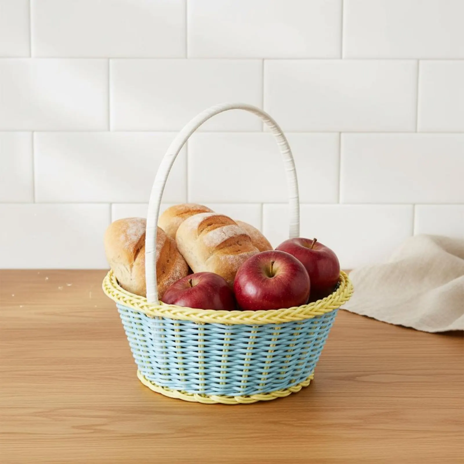Plastic Weave Basket with Handle Wicker Design Basket Household Storage Lightweight Organizing Bin Sturdy for Gift
Plastic Weave Basket with Handle Wicker Design Basket Household Storage Lightweight Organizing Bin Sturdy for Gift