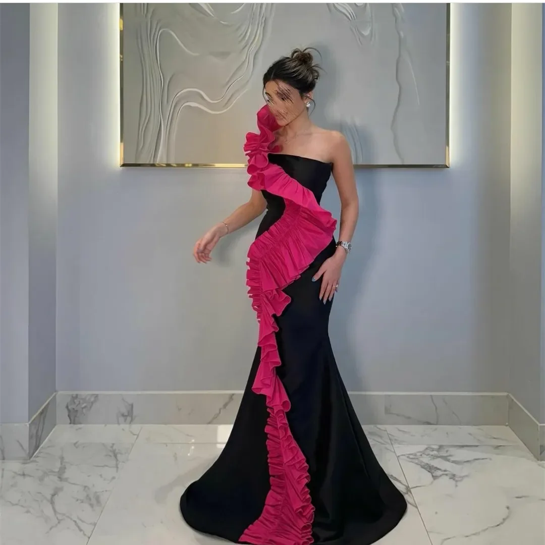 Customized Elegant Long Black Evening Dresses with Ruffles Mermaid One Shoulder Sweep Train Prom Dress Pleated for Women Special
Customized Elegant Long Black Evening Dresses with Ruffles Mermaid One Shoulder Sweep Train Prom Dress Pleated for Women Special