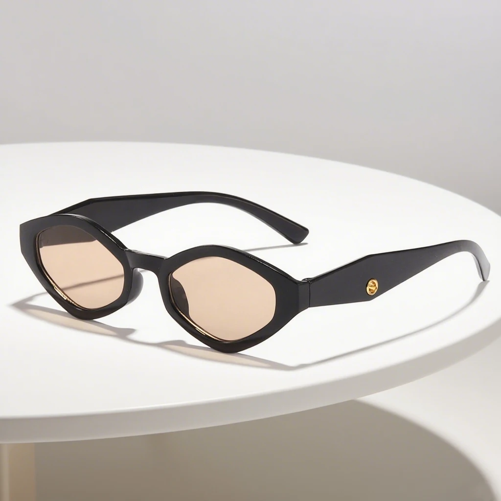 New Retro Small Frame Diamond Shaped Women's Sunglasses with Ultra Light and Neutral Temperament UV400 Sunscreen Sunglasses
New Retro Small Frame Diamond Shaped Women's Sunglasses with Ultra Light and Neutral Temperament UV400 Sunscreen Sunglasses