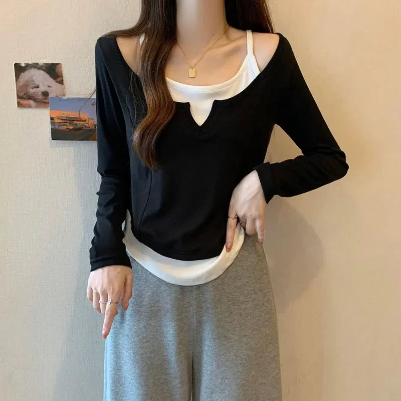 Plus Size Fake Two Piece Patchwork Long Sleeve T-shirt Spring Autumn Solid Loose Pullovers Casual Fashion Women Clothing S869
Plus Size Fake Two Piece Patchwork Long Sleeve T-shirt Spring Autumn Solid Loose Pullovers Casual Fashion Women Clothing S869