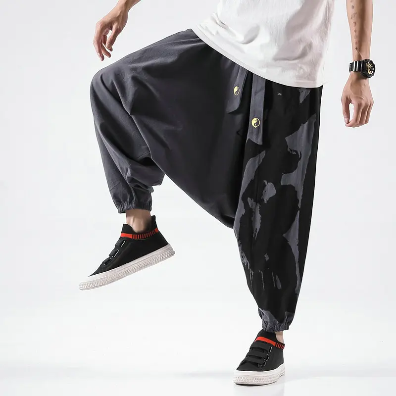 Vintage Mens Cross Pants Harajuku Style Ankle-Length Pants Male Loose Mens Casual Trousers Belt Streetwear Big Size Sweatpants
Vintage Mens Cross Pants Harajuku Style Ankle-Length Pants Male Loose Mens Casual Trousers Belt Streetwear Big Size Sweatpants