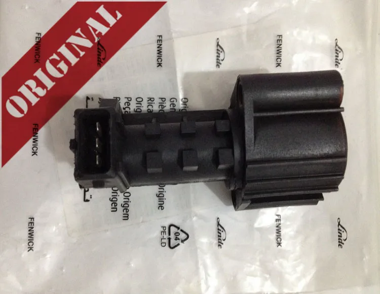 Linde forklift part genuine sensor 7917415517 used on 324 electric truck E12 E15 E16 new original service spares part
Linde forklift part genuine sensor 7917415517 used on 324 electric truck E12 E15 E16 new original service spares part