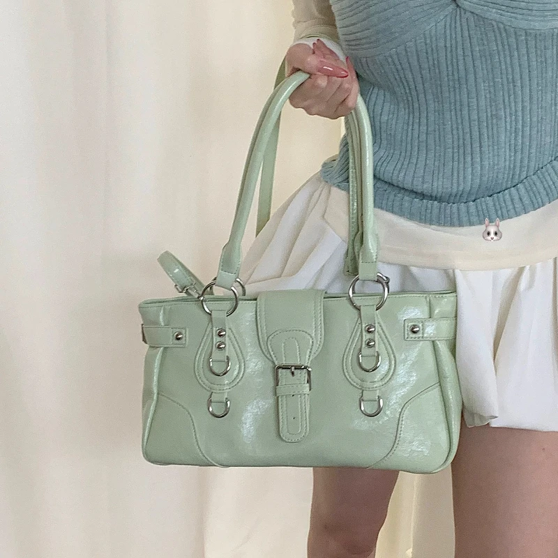 2026 New Women Casual Simple Handbags Office Lady Chic Korean Fashion Shoulder Bag Y2k Aesthetic Female All Match Underarm Bag
2026 New Women Casual Simple Handbags Office Lady Chic Korean Fashion Shoulder Bag Y2k Aesthetic Female All Match Underarm Bag