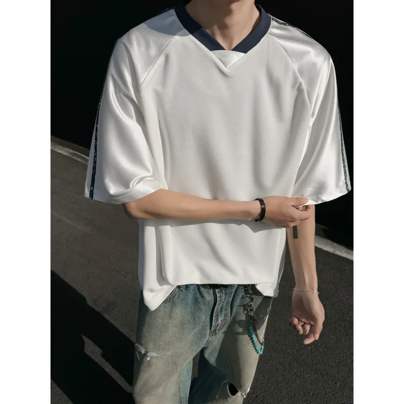 Summer Short Sleeved T-shirt Men Oversized Fashion V-neck T Shirt Men Streetwear Korean Loose Pullover T Shirt Mens Top M-3XL
Summer Short Sleeved T-shirt Men Oversized Fashion V-neck T Shirt Men Streetwear Korean Loose Pullover T Shirt Mens Top M-3XL