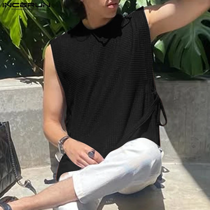 INCERUN Men Tank Tops Solid Color O-neck Split Side Sleeveless Lace Up Male Vests Summer Streetwear 2025 Fashion Men Clothing
INCERUN Men Tank Tops Solid Color O-neck Split Side Sleeveless Lace Up Male Vests Summer Streetwear 2025 Fashion Men Clothing