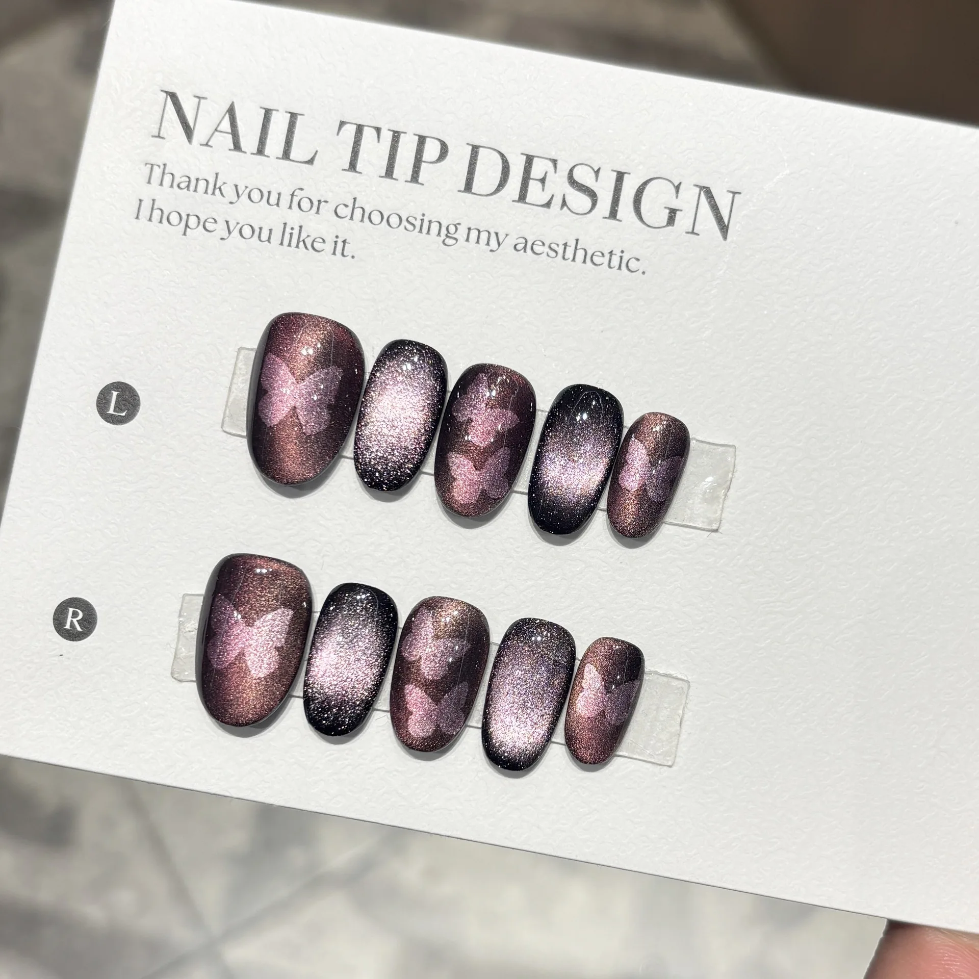 10pcs Short Oval Handmade Press on Nails Sets Simple Butterfly False Nails Art Wearable Cat's Eye Design Purple Fake Nail Tips
10pcs Short Oval Handmade Press on Nails Sets Simple Butterfly False Nails Art Wearable Cat's Eye Design Purple Fake Nail Tips