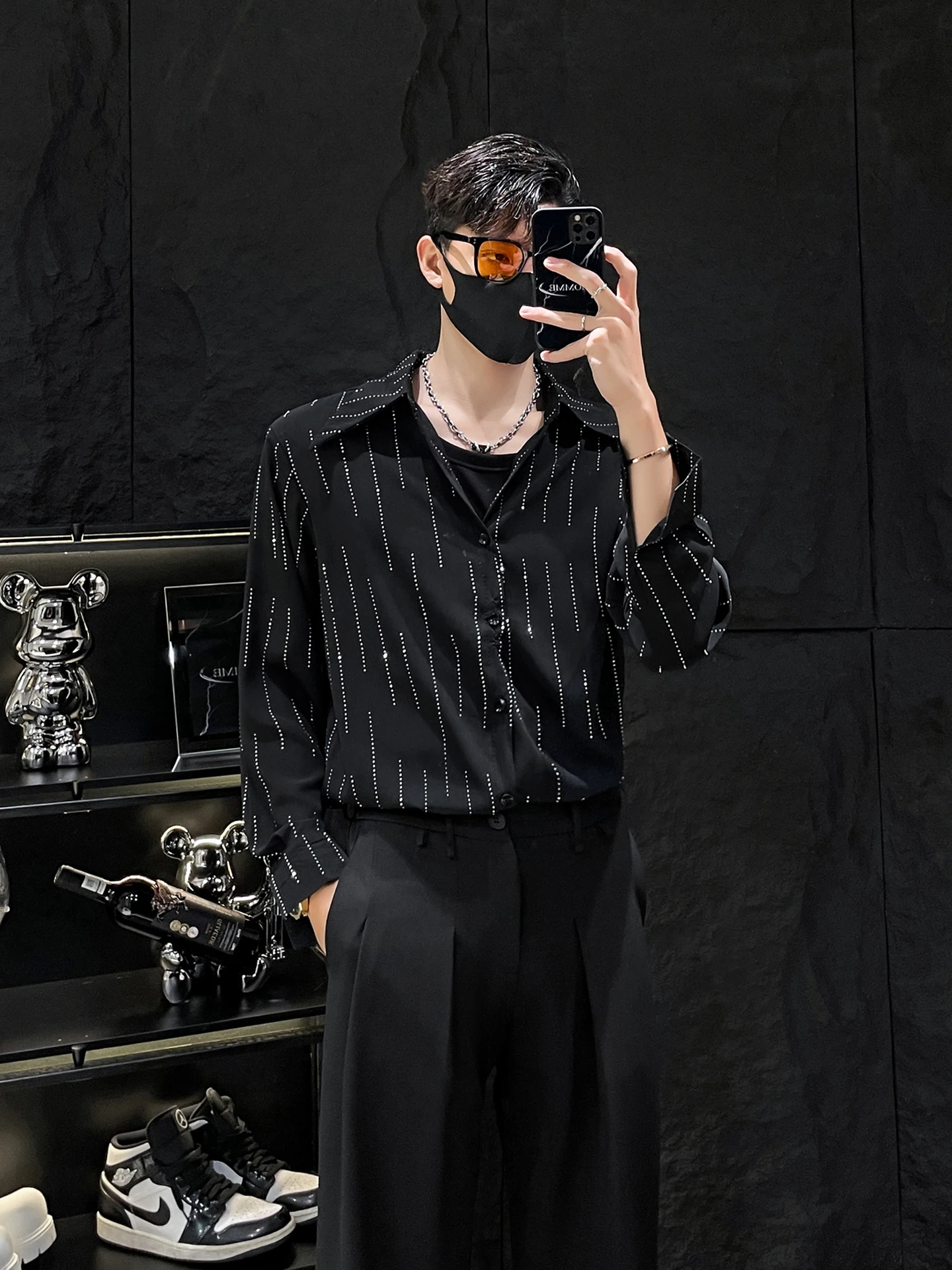 HOMME Design Sensation Stripe Rhinestone Long Sve Thin irt Men's Sle Drapey Loose Fit oulder Pad Ice Sensation irt
HOMME Design Sensation Stripe Rhinestone Long Sve Thin irt Men's Sle Drapey Loose Fit oulder Pad Ice Sensation irt