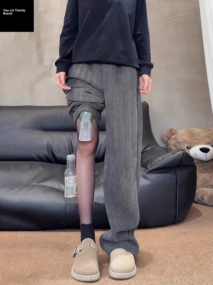 Повседневные брюки Cleanfit Fce на подкладке из флиса, мужские зимние спортивные брюки с твидовым узором, прямые брюки в стиле ретро для подростков, эластичный пояс
Повседневные брюки Cleanfit Fce на подкладке из флиса, мужские зимние спортивные брюки с твидовым узором, прямые брюки в стиле ретро для подростков, эластичный пояс