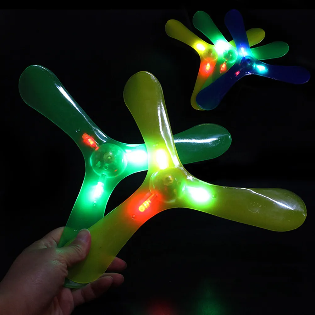 3Pcs Luminous Triangle Boomerang Outdoor Flying for Kids LED Light Children's Day Gift Fun Sports Luminous Flying Toys
3Pcs Luminous Triangle Boomerang Outdoor Flying for Kids LED Light Children's Day Gift Fun Sports Luminous Flying Toys