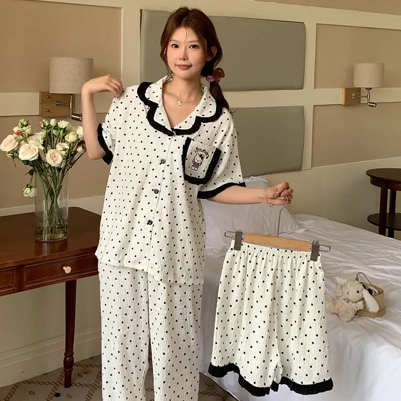 Summer short-sleeved shorts and trousers three-piece pajamas female KT cat cartoon cute casual suit
Summer short-sleeved shorts and trousers three-piece pajamas female KT cat cartoon cute casual suit