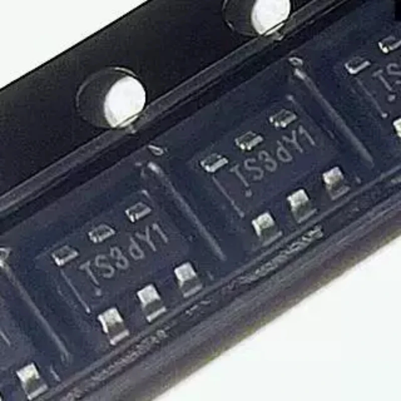 10-100 шт./лот TMI3253S TS3 SOT23-6 Новый оригинал
10-100 шт./лот TMI3253S TS3 SOT23-6 Новый оригинал