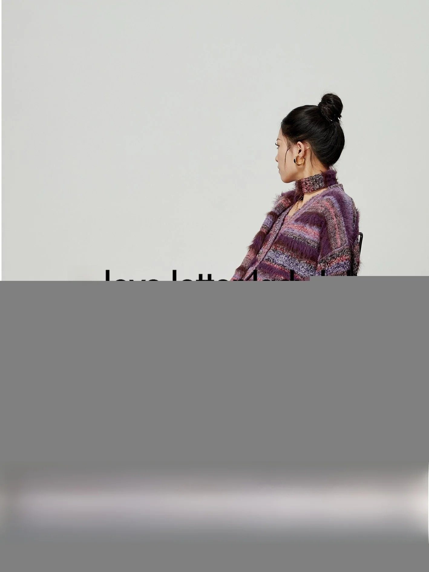 Мягкий фиолетовый полосатый открытый кардиган, свитер, женский вязаный комплект Dr, весеннее новое поступление, комплект футболок с v-образным вырезом на пуговицах, Co...
Мягкий фиолетовый полосатый открытый кардиган, свитер, женский вязаный комплект Dr, весеннее новое поступление, комплект футболок с v-образным вырезом на пуговицах, Co...