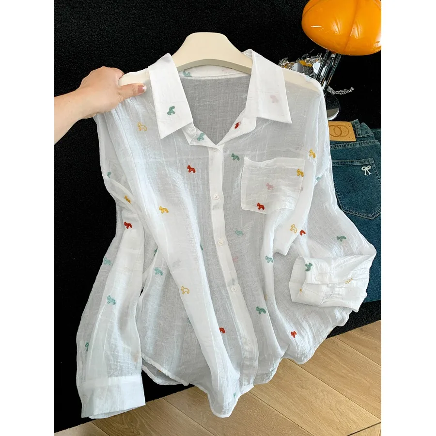 Sweet Embroidered Long Sleeve Shirt Women Summer Spicy See-through Lightweight Sun Protection Versatile Personality Top
Sweet Embroidered Long Sleeve Shirt Women Summer Spicy See-through Lightweight Sun Protection Versatile Personality Top