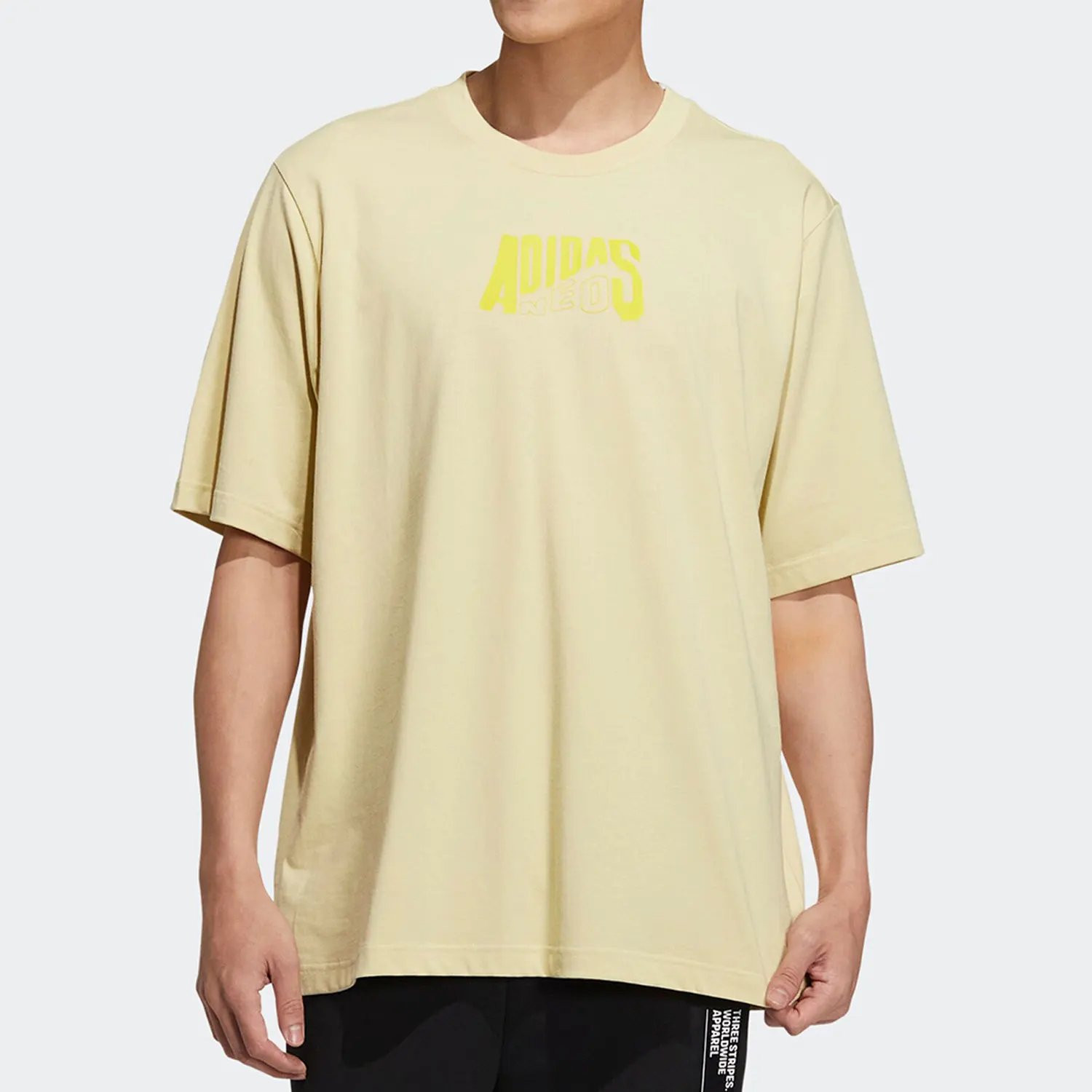 Официальная оригинальная футболка Adidas Neo New унисекс с круглым вырезом и короткими рукавами HS8841
Официальная оригинальная футболка Adidas Neo New унисекс с круглым вырезом и короткими рукавами HS8841