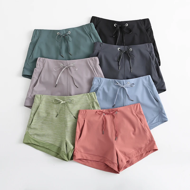 Women Soft Comfortable Quick Dry Lightweight Exercise Shorts with Pockets Solid Color Loose Outdoor Sports Cycling RunningShorts
Women Soft Comfortable Quick Dry Lightweight Exercise Shorts with Pockets Solid Color Loose Outdoor Sports Cycling RunningShorts