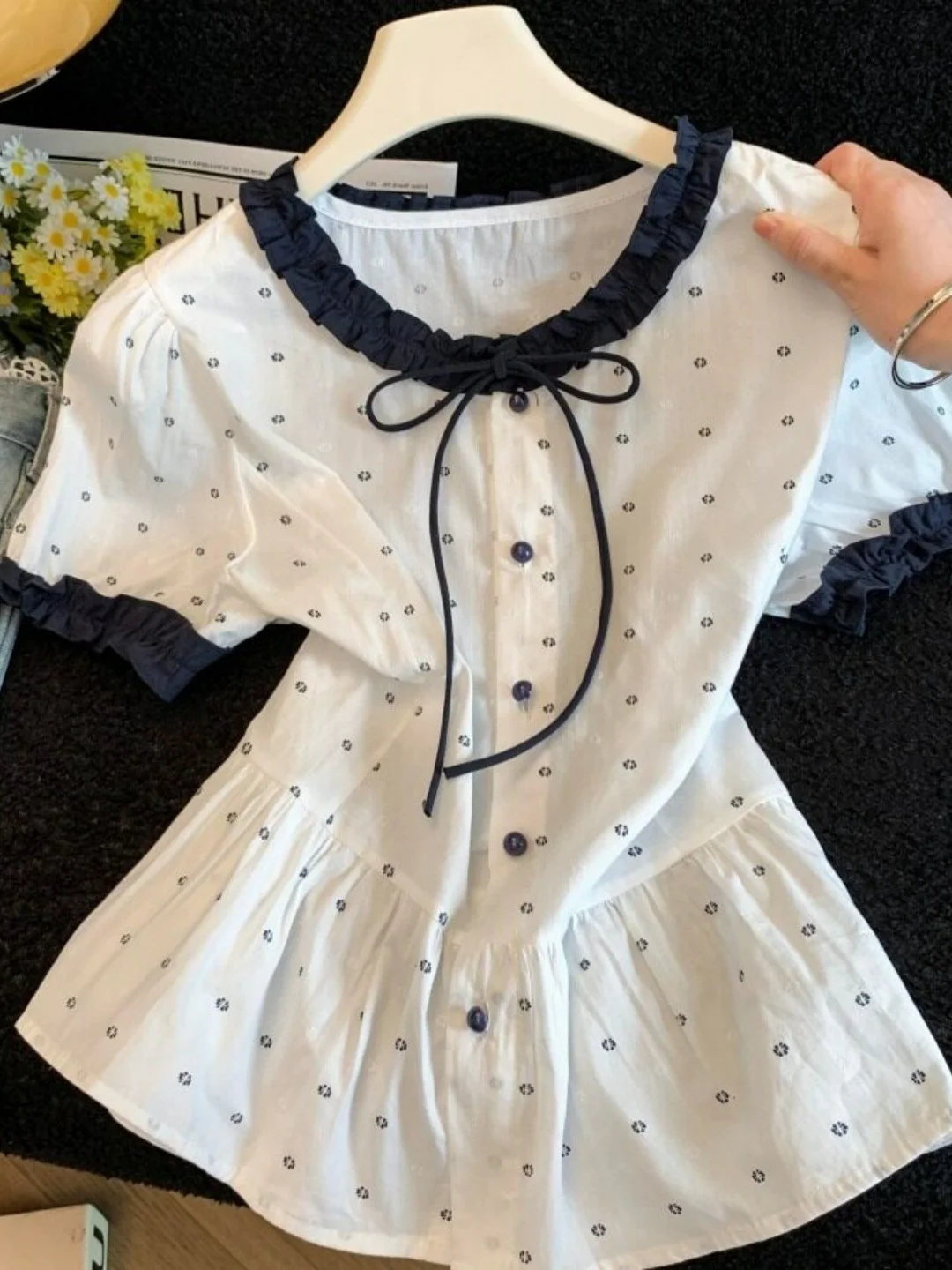 Cute Style Contrast Color Wooden Short Sleeve Women's Shirt Summer New Slimming Top Knot Bubble Sleeve Polyest...
Cute Style Contrast Color Wooden Short Sleeve Women's Shirt Summer New Slimming Top Knot Bubble Sleeve Polyest...