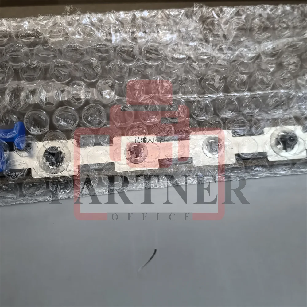 302RV93050 Oil Application Pad Holder for Kyocera M2040 M2135 M2235 M2540 M2635 M2640 M2735 M2835 P2040
302RV93050 Oil Application Pad Holder for Kyocera M2040 M2135 M2235 M2540 M2635 M2640 M2735 M2835 P2040
