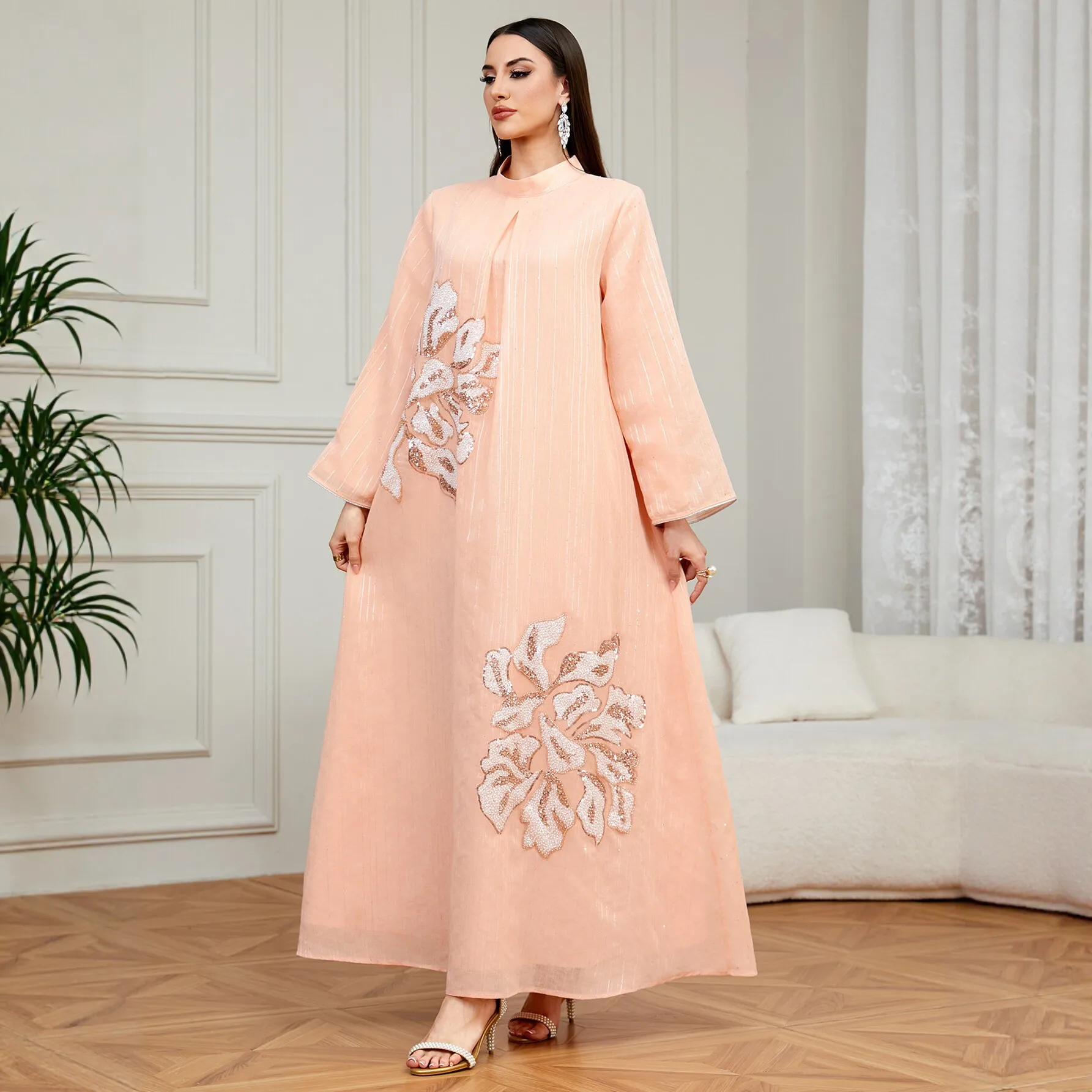 Eid Mubarak Djellaba Embroidery Abayas for Women Muslim Dress Dubai Kaftan Kebaya Caftan Marocain Femme Robe Islam Jalabiya Gown
Eid Mubarak Djellaba Embroidery Abayas for Women Muslim Dress Dubai Kaftan Kebaya Caftan Marocain Femme Robe Islam Jalabiya Gown