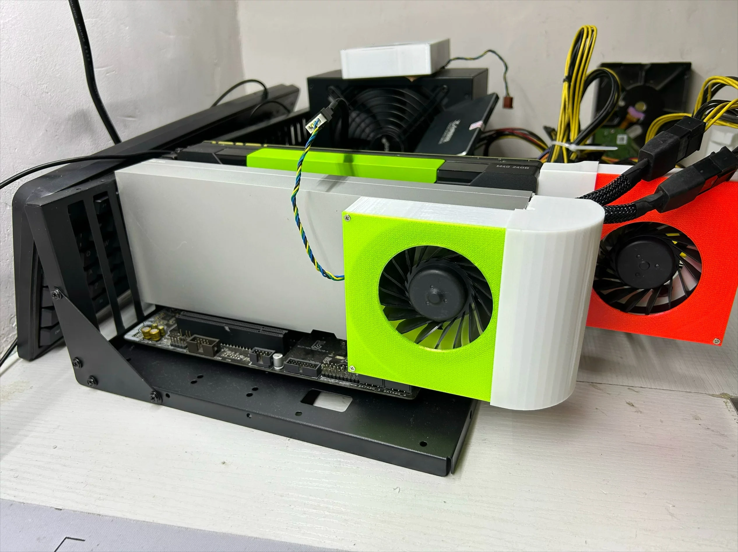 Active Cooling Mod for Tesla A100, H100, A40, A30, L40, 170HX Series GPU A40A30A16A800L40、170HX
Active Cooling Mod for Tesla A100, H100, A40, A30, L40, 170HX Series GPU A40A30A16A800L40、170HX