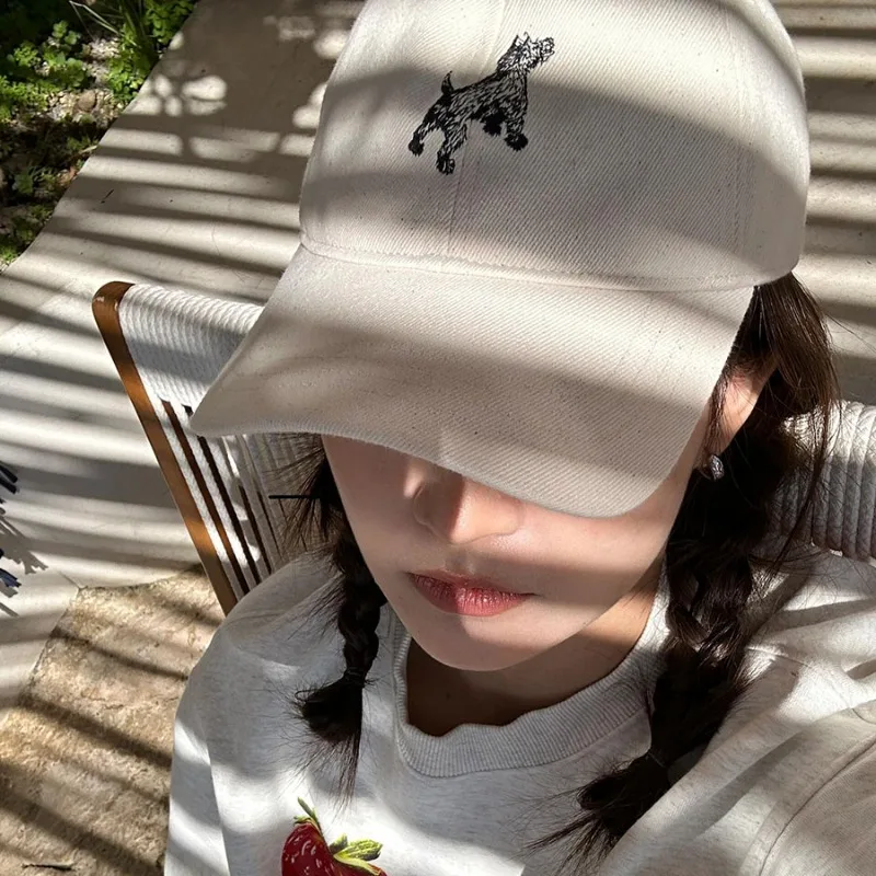Korean Version Cute Cartoon Puppy Embroidered Baseball Cap Men's and Women's Spring and Autumn Versatile Adjustable Sports Hat
Korean Version Cute Cartoon Puppy Embroidered Baseball Cap Men's and Women's Spring and Autumn Versatile Adjustable Sports Hat