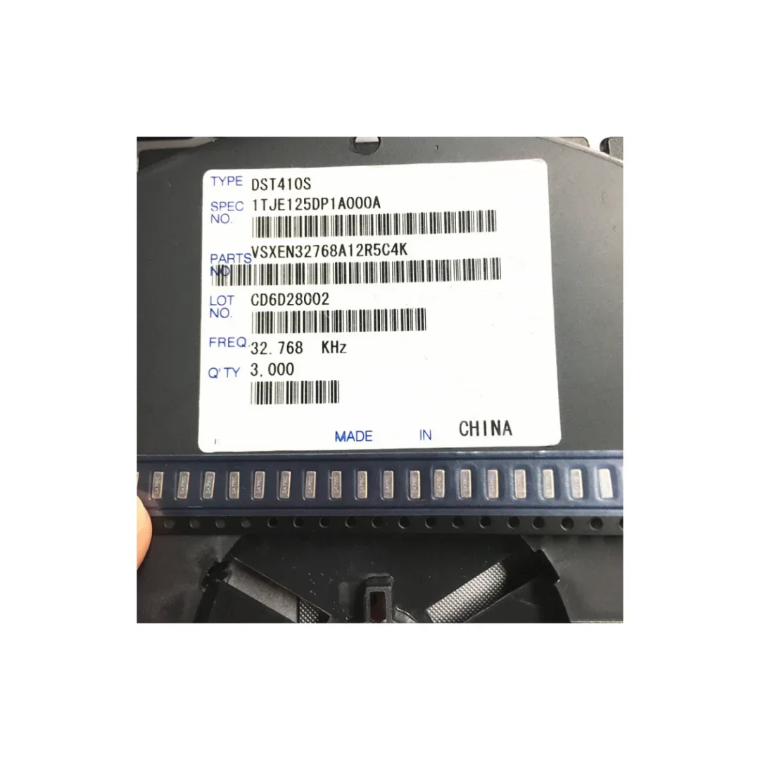 100 шт./DST410S пассивный патч кварцевый генератор 2-контактный 4115 4*1,5 мм FC-145 32,768 кГц 32,768 К
100 шт./DST410S пассивный патч кварцевый генератор 2-контактный 4115 4*1,5 мм FC-145 32,768 кГц 32,768 К