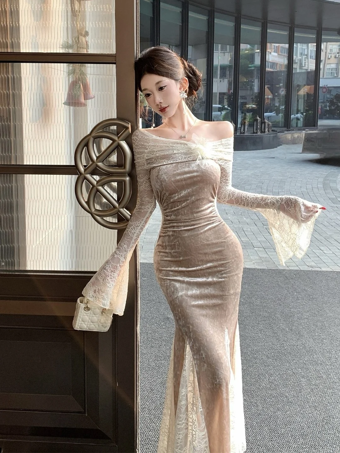 Сексуальная кружевная облегающая юбка Pure Desire Dr, уникальная красивая длинная юбка с искусственным хвостом, весенняя мода, высокая талия, смесь хлопка, длинный све
Сексуальная кружевная облегающая юбка Pure Desire Dr, уникальная красивая длинная юбка с искусственным хвостом, весенняя мода, высокая талия, смесь хлопка, длинный све