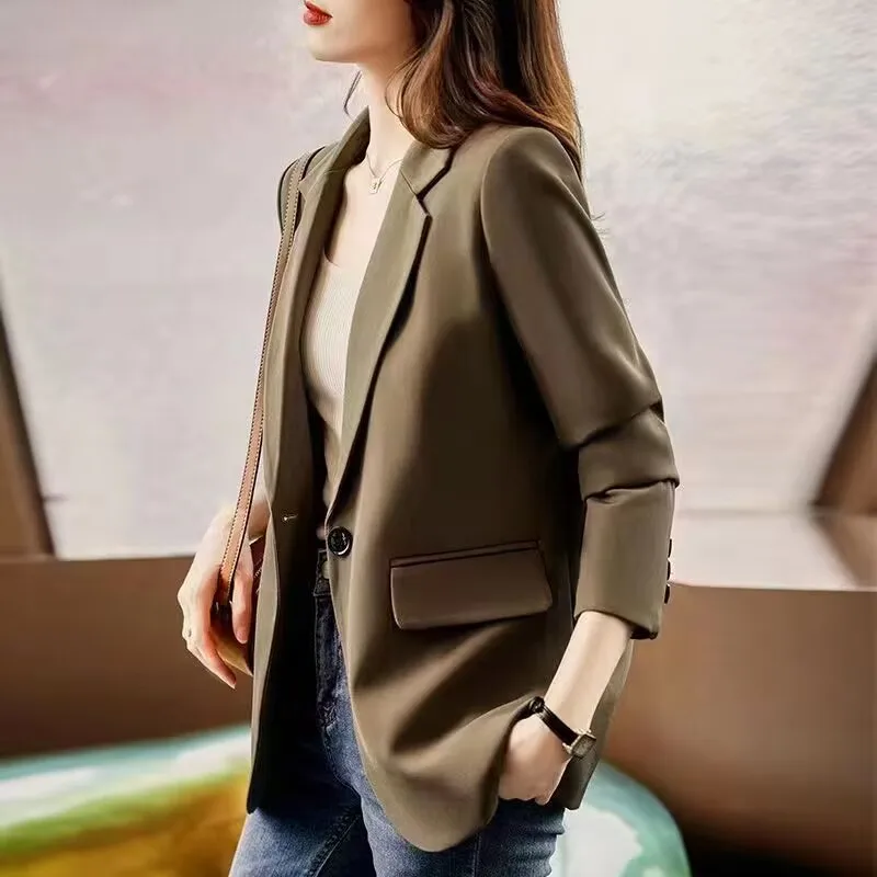Women Spring Autumn New Korean Fashion Leisure Small Suit Jacket Female Autumn Winter Solid Color Long Sleeved Small Suit Coat
Women Spring Autumn New Korean Fashion Leisure Small Suit Jacket Female Autumn Winter Solid Color Long Sleeved Small Suit Coat