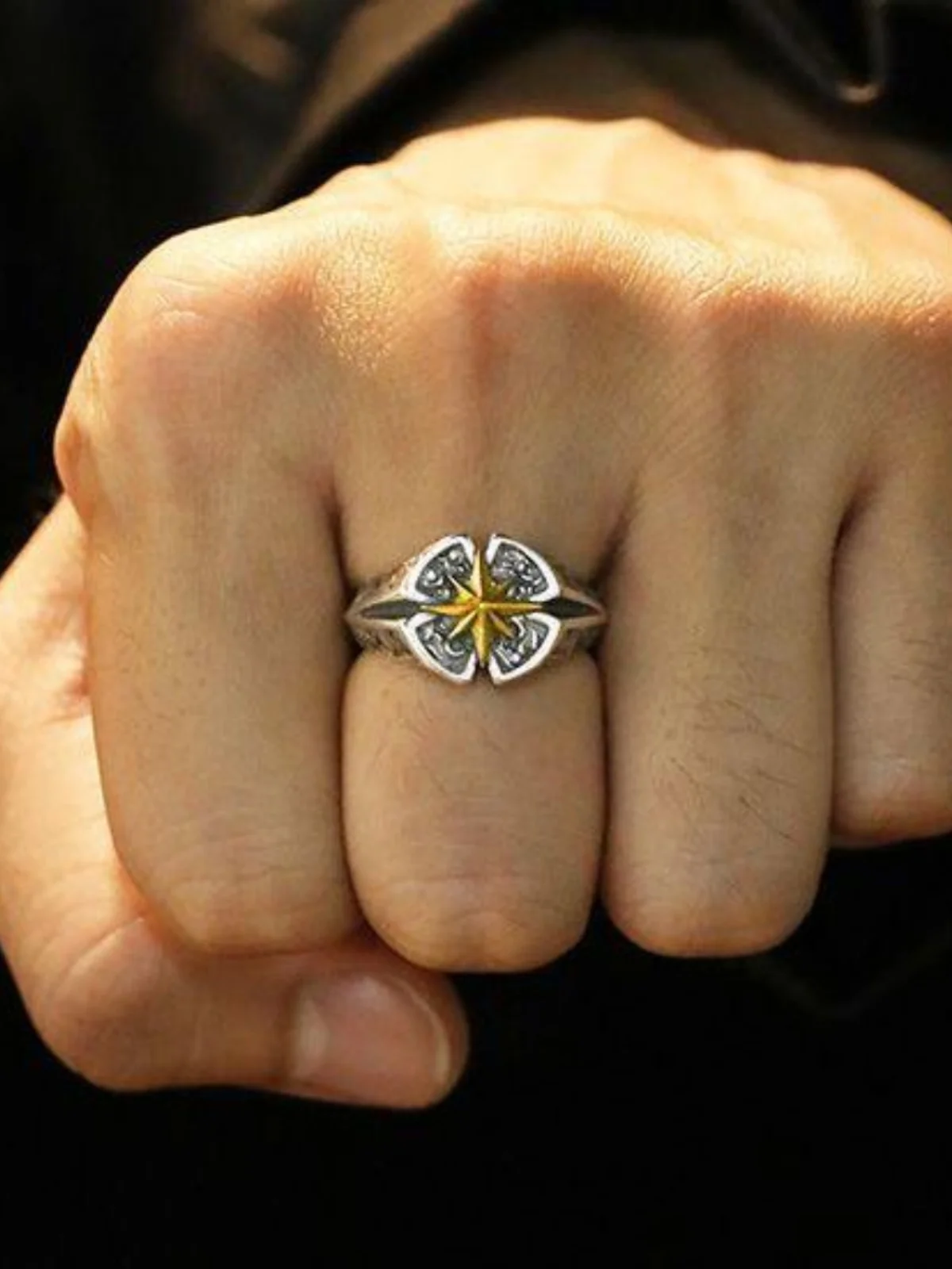 Weier Retro Northern Star Men's Ring Trendy Handsome Silver Starburst Ring Fashionable Accessory for Men out Style
Weier Retro Northern Star Men's Ring Trendy Handsome Silver Starburst Ring Fashionable Accessory for Men out Style