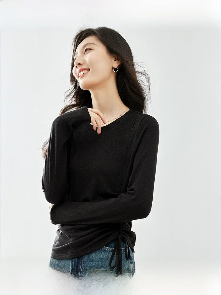 Fashionable Black Slim Fit Women's T-Shirt Inner Wear Base Shirt Stylish Design Spring Season Slimming Effectiveness
Fashionable Black Slim Fit Women's T-Shirt Inner Wear Base Shirt Stylish Design Spring Season Slimming Effectiveness