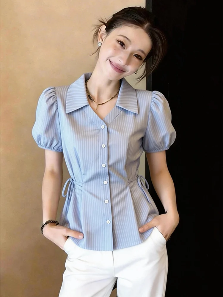 Light Blue Striped V-Neck Shirt Women's plus Size Summer New Style Belted Waist Tie Top Korean Style Loose Fit Short Sleeve
Light Blue Striped V-Neck Shirt Women's plus Size Summer New Style Belted Waist Tie Top Korean Style Loose Fit Short Sleeve