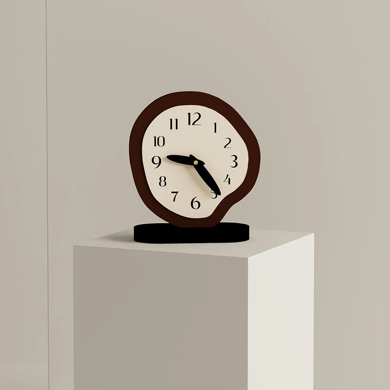 Innovative Minimalistic Chinese Mainland Living Room Timepiece Artwork Silent Bedroom Clock
Innovative Minimalistic Chinese Mainland Living Room Timepiece Artwork Silent Bedroom Clock