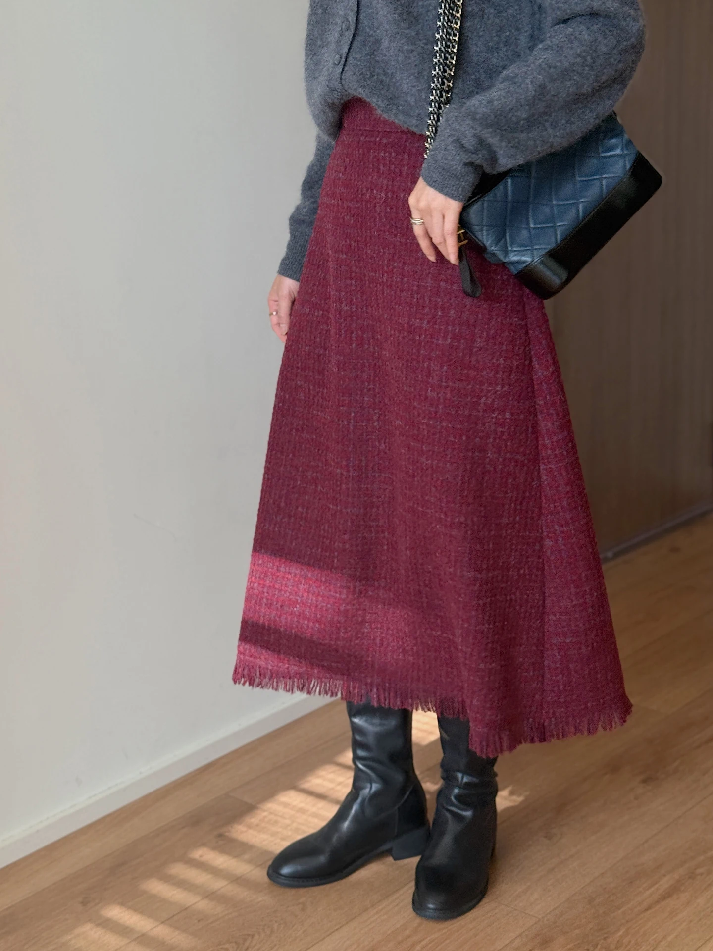 Юбка А-силуэта с высокой талией и бахромой из смесовой шерсти, полиэстера и нейлона в ретро-стиле для женщин, идеально подходит для свиданий и вечеринок
Юбка А-силуэта с высокой талией и бахромой из смесовой шерсти, полиэстера и нейлона в ретро-стиле для женщин, идеально подходит для свиданий и вечеринок