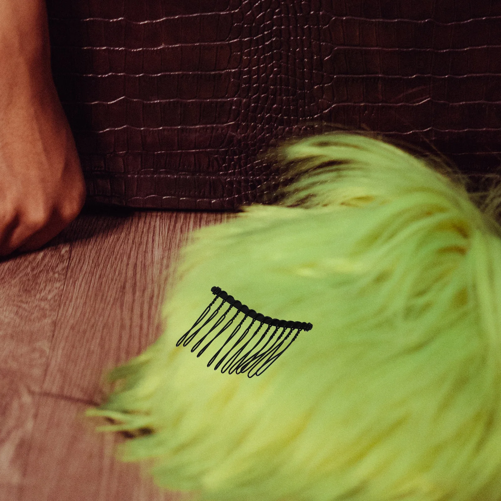 25 шт., металлическая проволока, зажимы для расчески для волос, дизайн с несколькими зубьями, свадебная прическа, свадебные боковые расчески для волос, декоративные аксессуары
25 шт., металлическая проволока, зажимы для расчески для волос, дизайн с несколькими зубьями, свадебная прическа, свадебные боковые расчески для волос, декоративные аксессуары