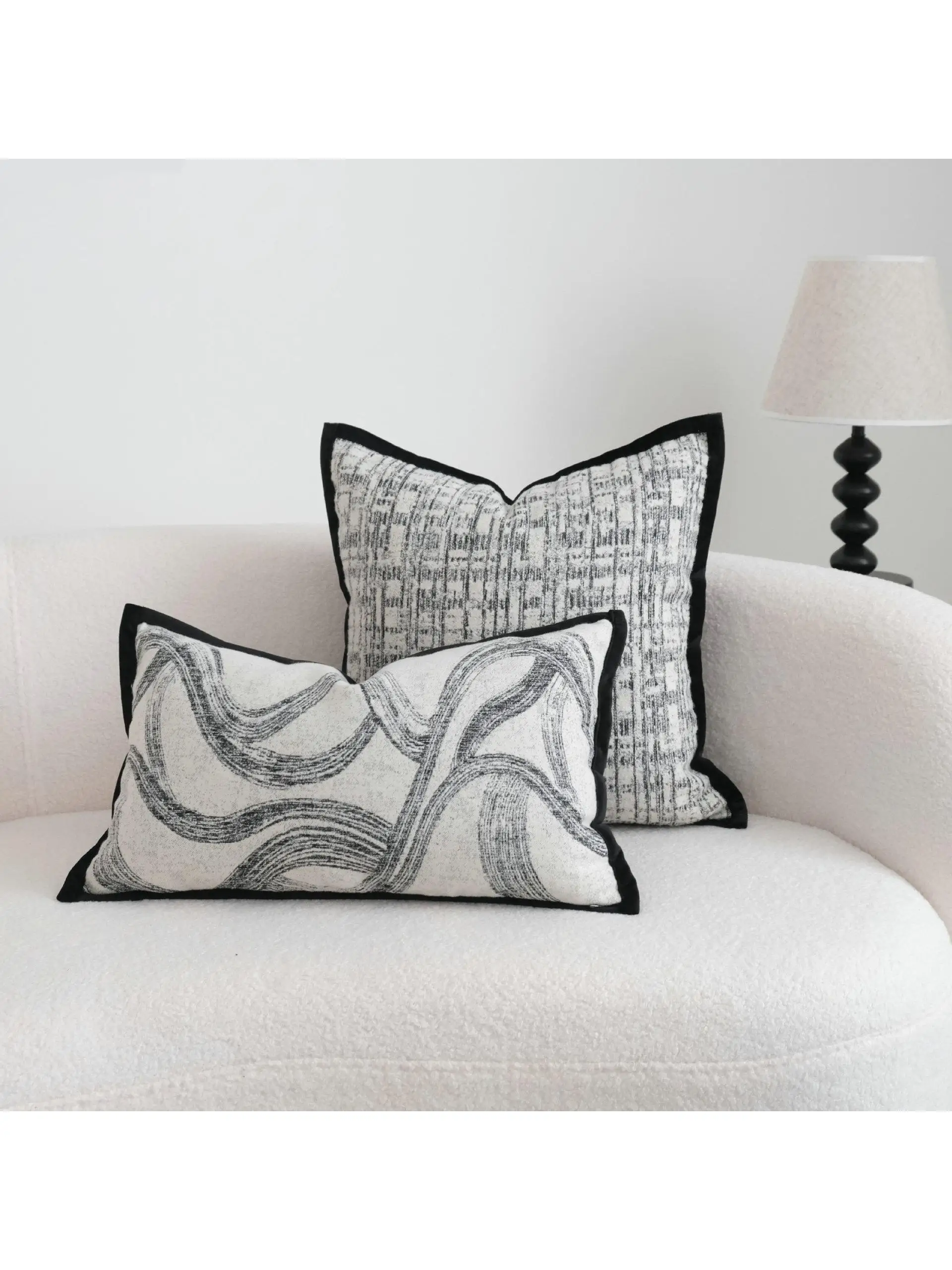 Simple Elegant Black Edged Pillow Cover Square Sofa Cushion Hotel Model Room Pillowcase Home Decorative Polyester Fabric
Simple Elegant Black Edged Pillow Cover Square Sofa Cushion Hotel Model Room Pillowcase Home Decorative Polyester Fabric