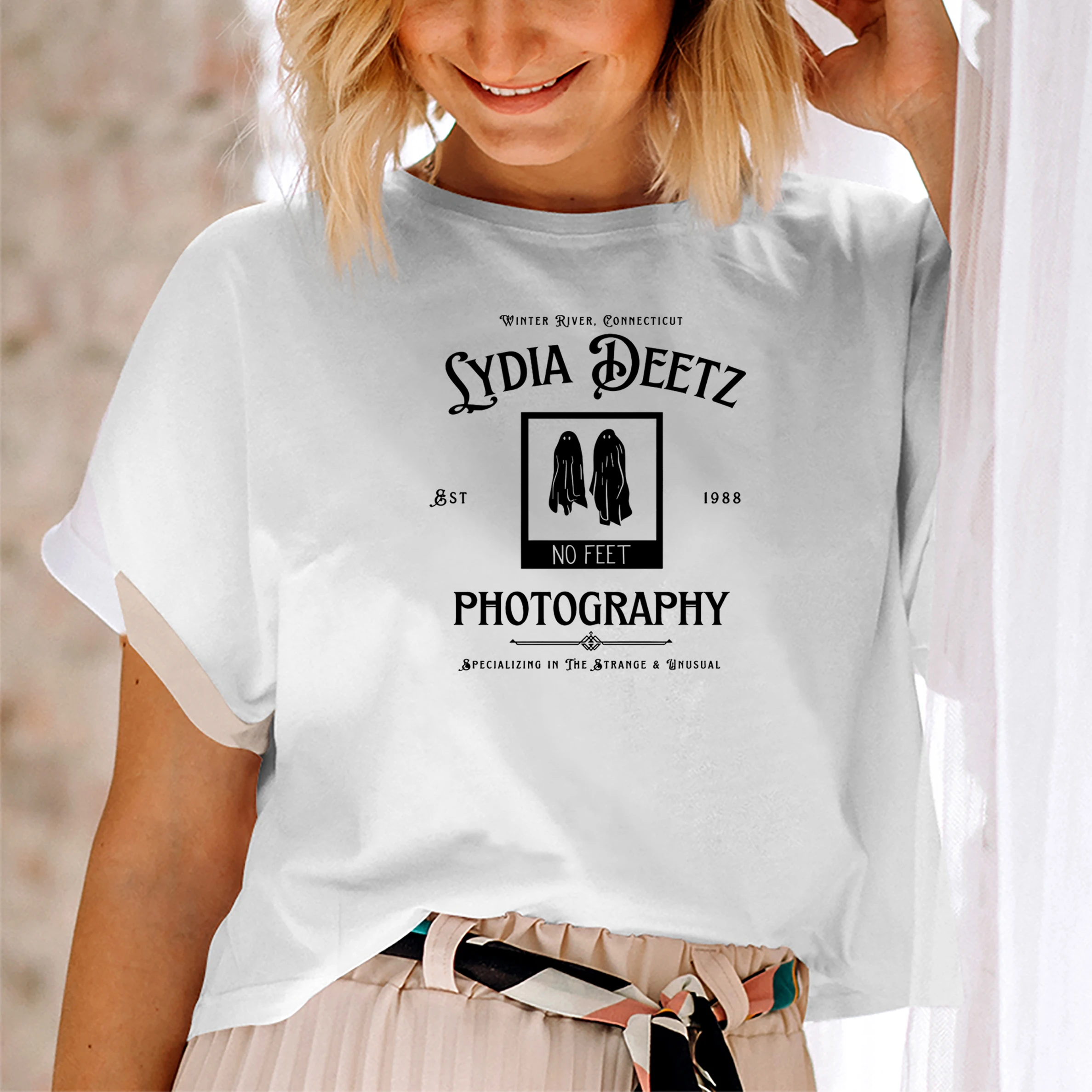 Lydia Deetz Photography Shirt Strange and Unusual Halloween Shirt Goth Lydia Deetz Tim Burton Goth Shirt 80s Retro Movies Tee
Lydia Deetz Photography Shirt Strange and Unusual Halloween Shirt Goth Lydia Deetz Tim Burton Goth Shirt 80s Retro Movies Tee