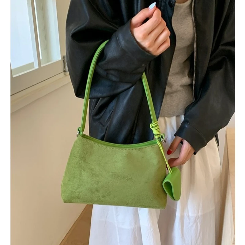 Vintage Suede Hobo Bag, Dual Carry Design, Compact & Stylish with Detachable Mini Pouch for Everyday Casual Activities Handbags
Vintage Suede Hobo Bag, Dual Carry Design, Compact & Stylish with Detachable Mini Pouch for Everyday Casual Activities Handbags