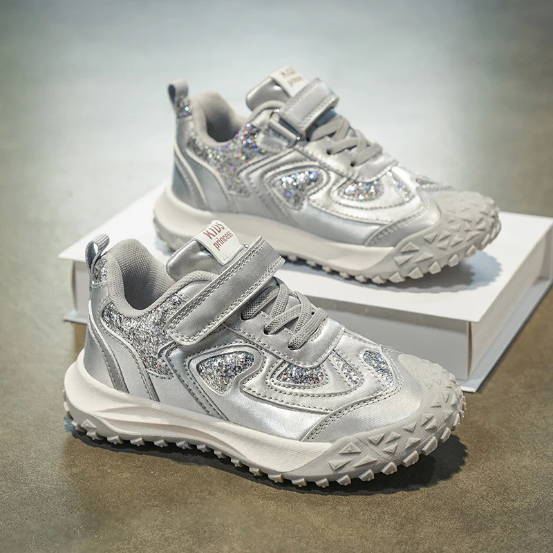 2026 Autumn New Lightweight Childrens Sports Shoes Shock-absorbing Anti Slip Running Shoes Rebound Comfortable Casual Shoes
2026 Autumn New Lightweight Childrens Sports Shoes Shock-absorbing Anti Slip Running Shoes Rebound Comfortable Casual Shoes