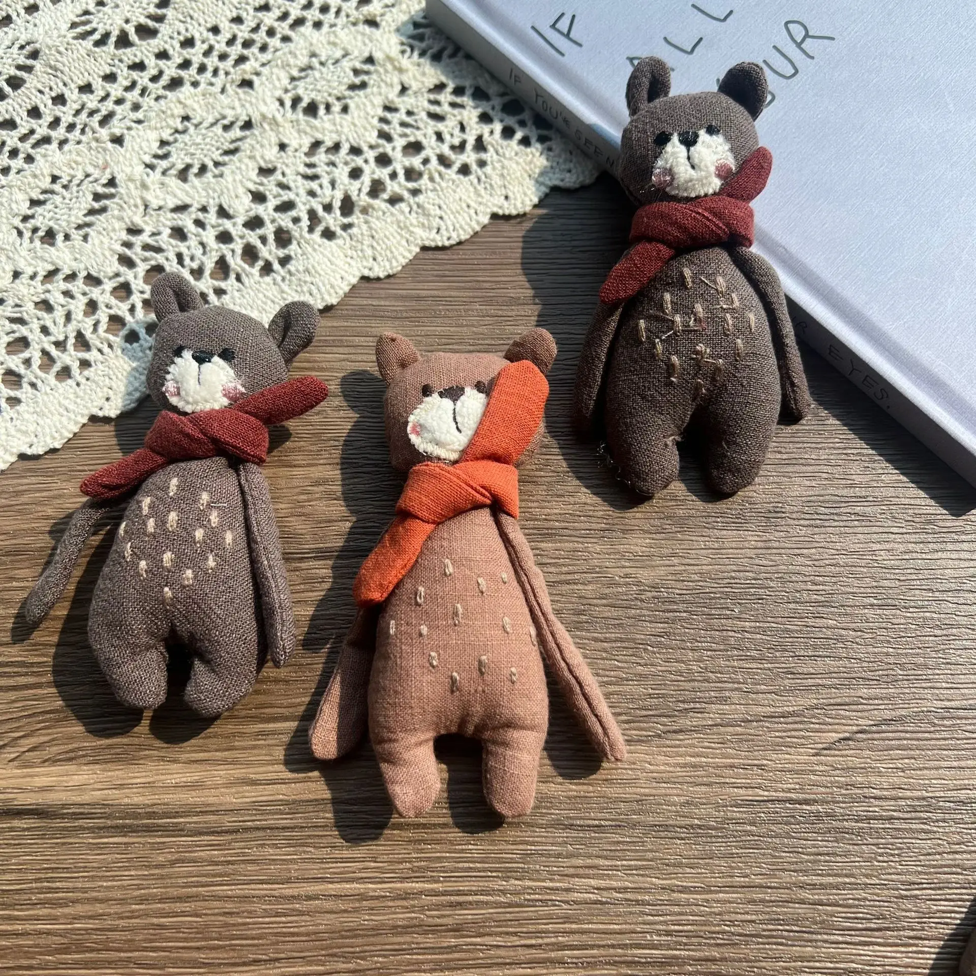 Stuffed Fabric Scarf Bear Carrot Rabbit DIY Children Hair Clip Clothing Embellishment Soft Cute Handmade
Stuffed Fabric Scarf Bear Carrot Rabbit DIY Children Hair Clip Clothing Embellishment Soft Cute Handmade