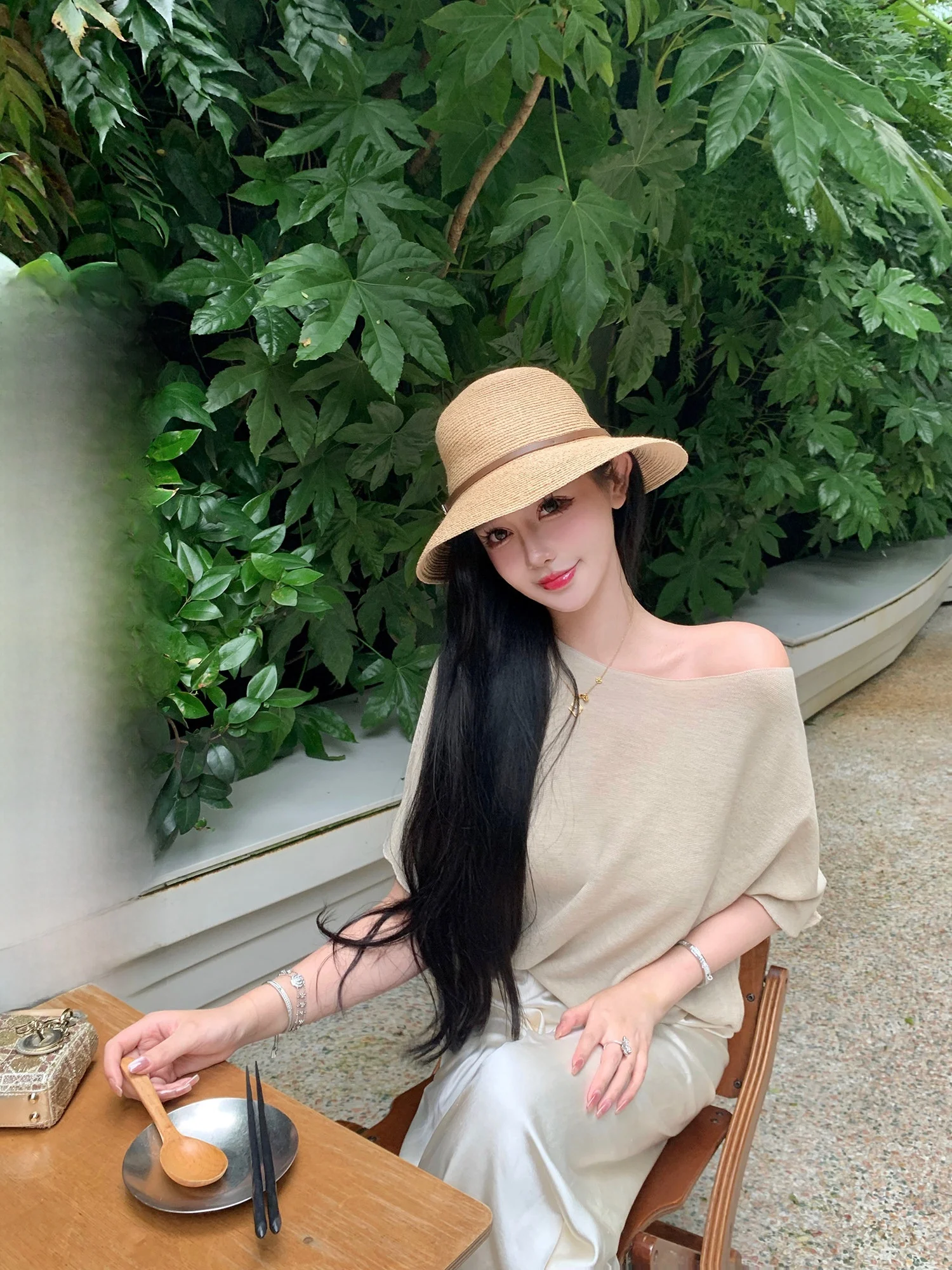 Sexy Pure Desire Ice Silk Knitted ort Sve T-irt Women's Batwing oulder Slope Top Viola Lianlian Pure White Open
Sexy Pure Desire Ice Silk Knitted ort Sve T-irt Women's Batwing oulder Slope Top Viola Lianlian Pure White Open