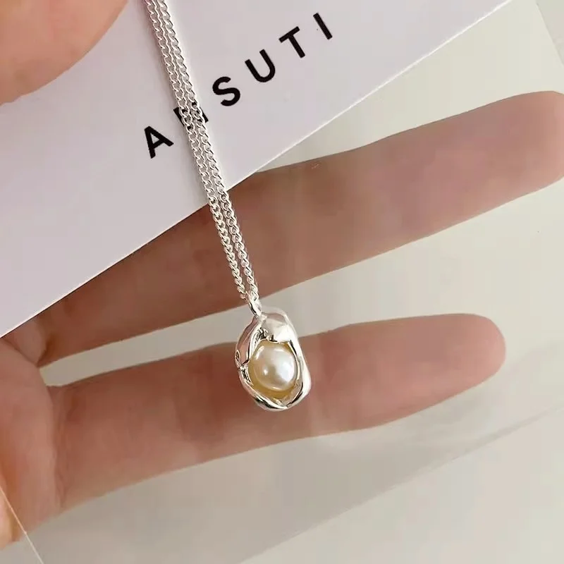 Simplicity Pearl Geometric Bean Necklace Silver Plated Collarbone Chain for Women Fashion Jewelry Accessories Party Gifts
Simplicity Pearl Geometric Bean Necklace Silver Plated Collarbone Chain for Women Fashion Jewelry Accessories Party Gifts