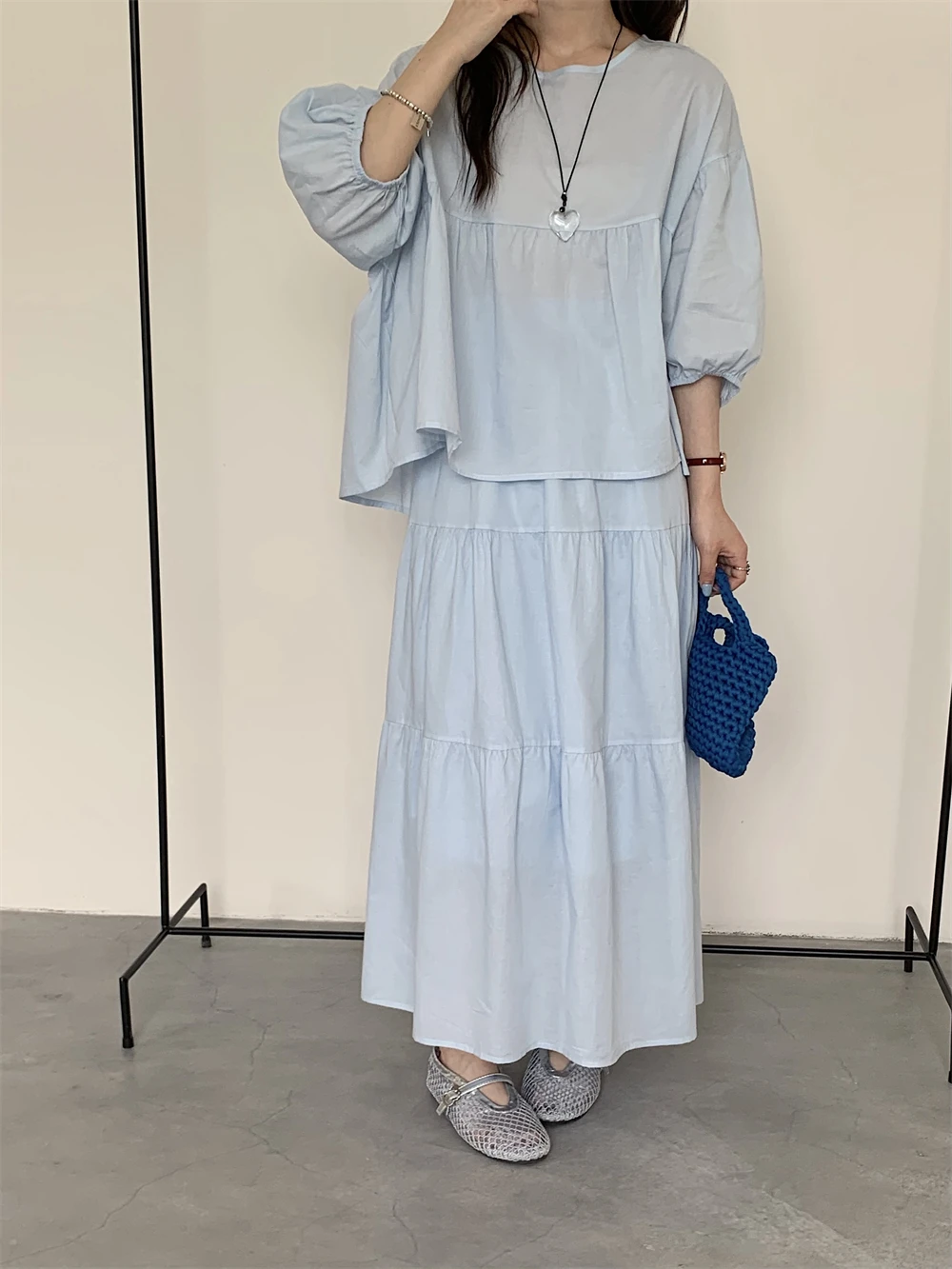 2Colors 2pcs set womens shirt Long Skirts Summer 2025 Korean style sun protection long sleeve shirt+skirts two pieces set(JJ1029
2Colors 2pcs set womens shirt Long Skirts Summer 2025 Korean style sun protection long sleeve shirt+skirts two pieces set(JJ1029